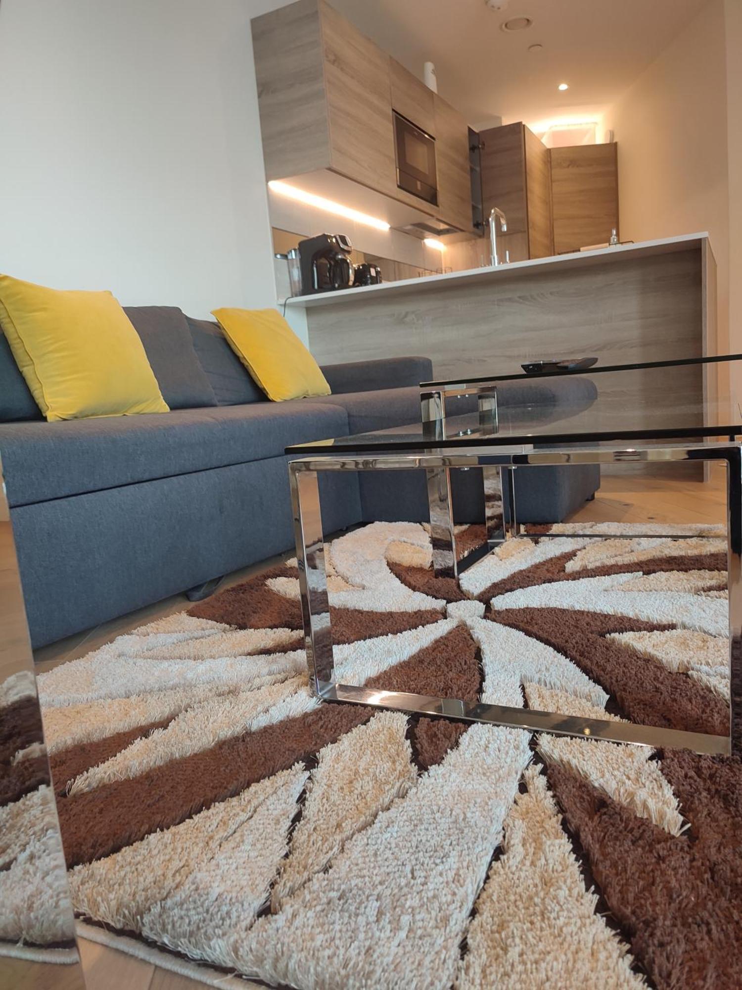 Luxury Riverside Apt With Easy Access To Central London, O2, Excel Centre And Parking Екстер'єр фото