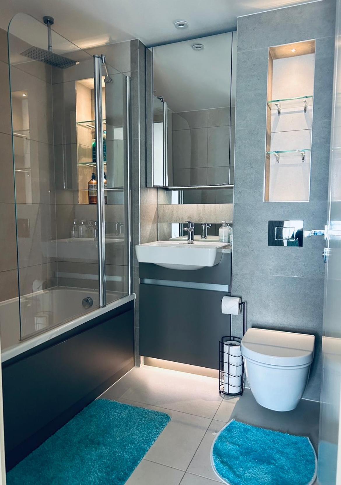 Luxury Riverside Apt With Easy Access To Central London, O2, Excel Centre And Parking Екстер'єр фото